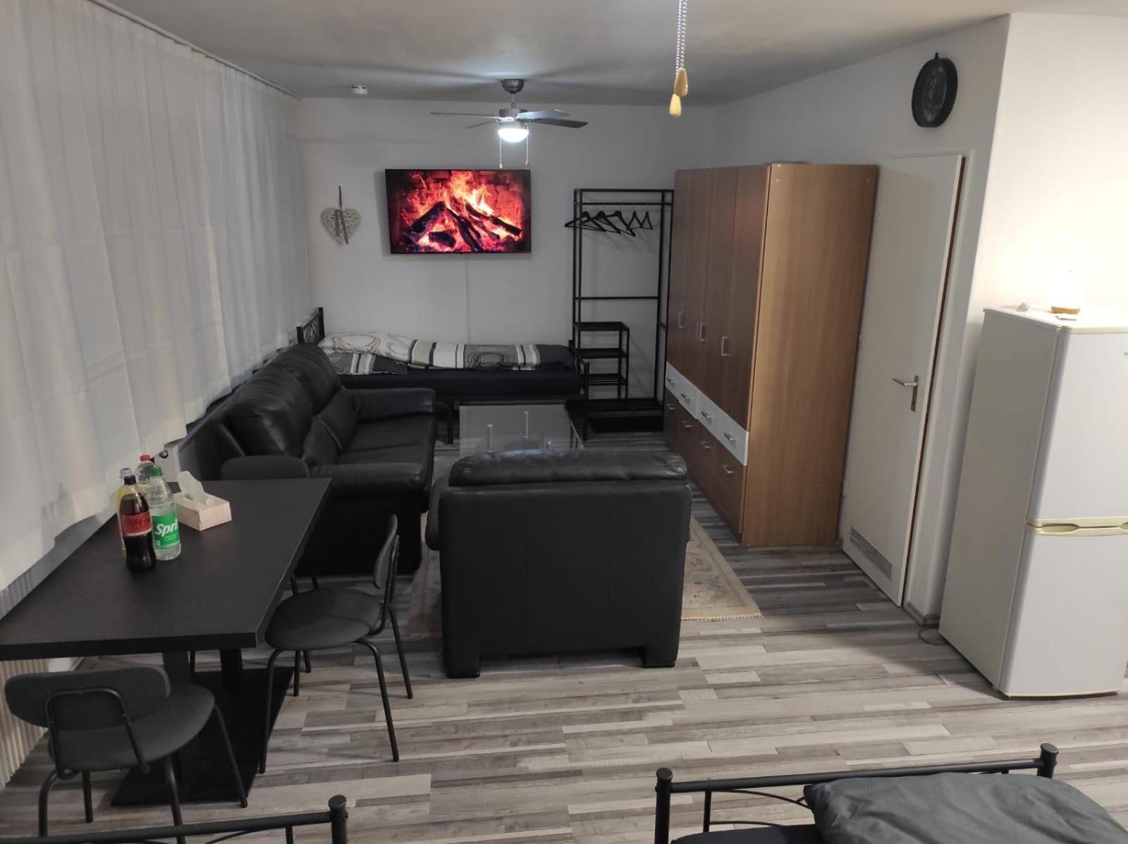 Ferienwohnung Im Zentrum Von Oberhausen Inklusive Wlan Buitenkant foto
