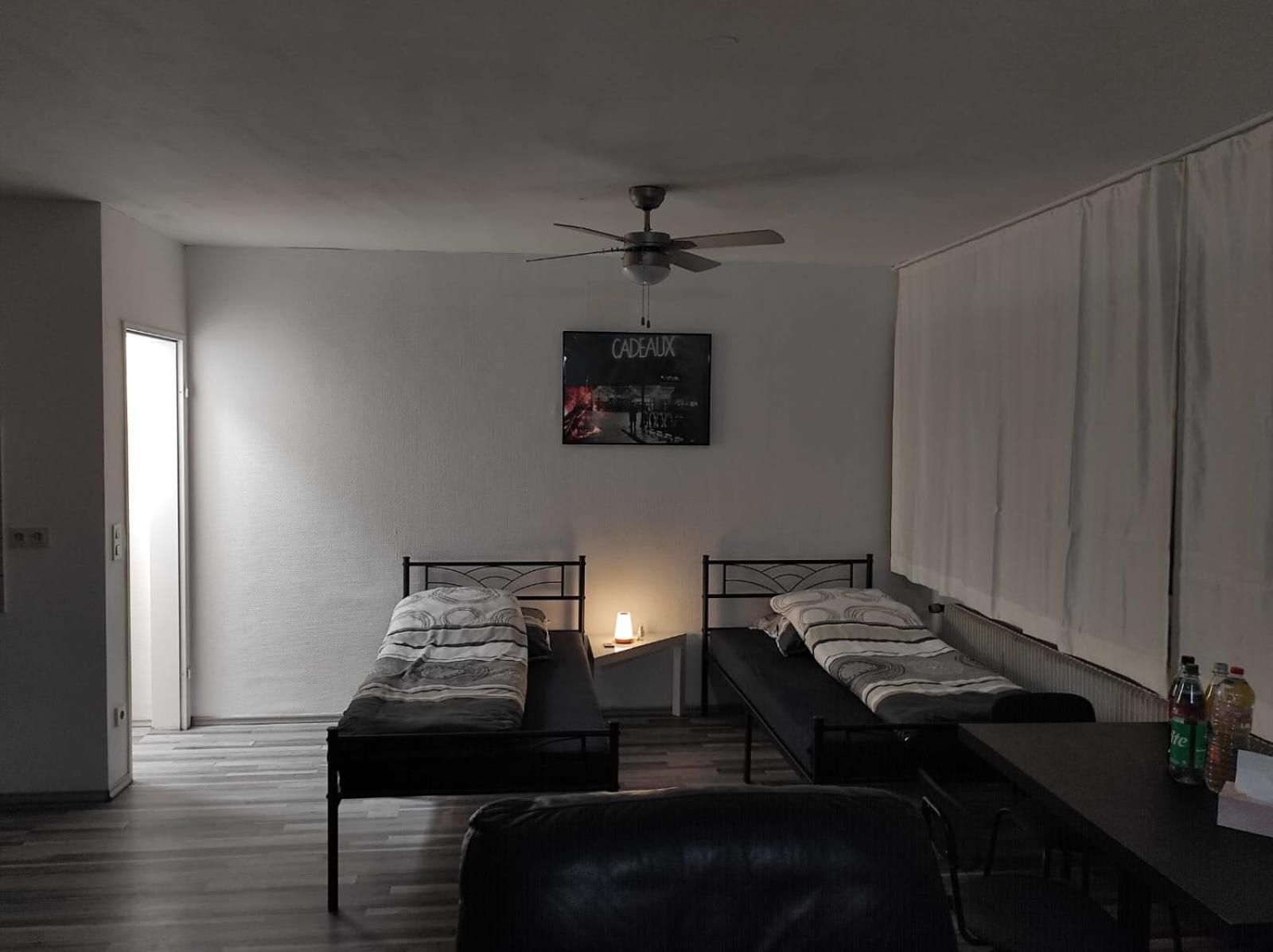 Ferienwohnung Im Zentrum Von Oberhausen Inklusive Wlan Buitenkant foto
