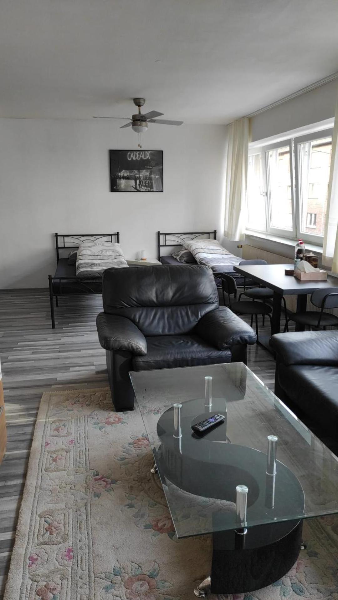 Ferienwohnung Im Zentrum Von Oberhausen Inklusive Wlan Buitenkant foto